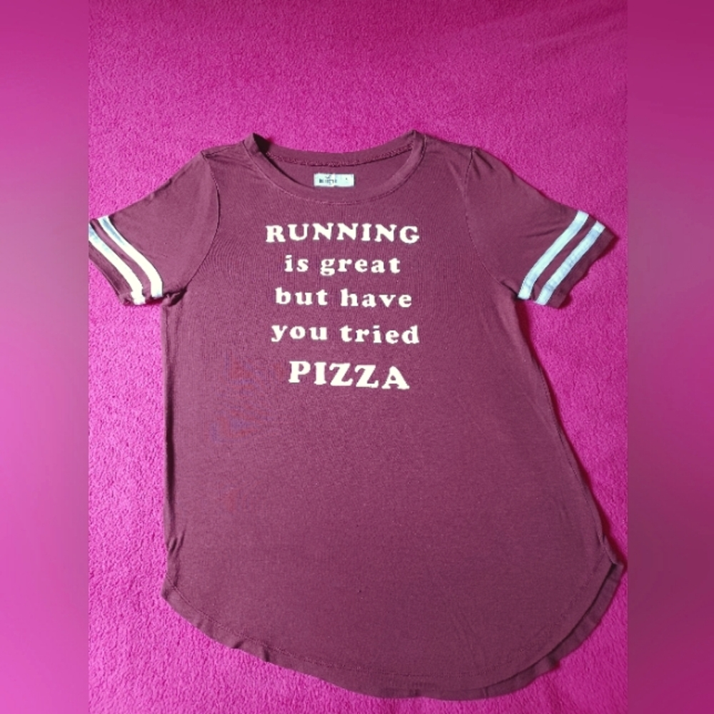 Hollister Tee